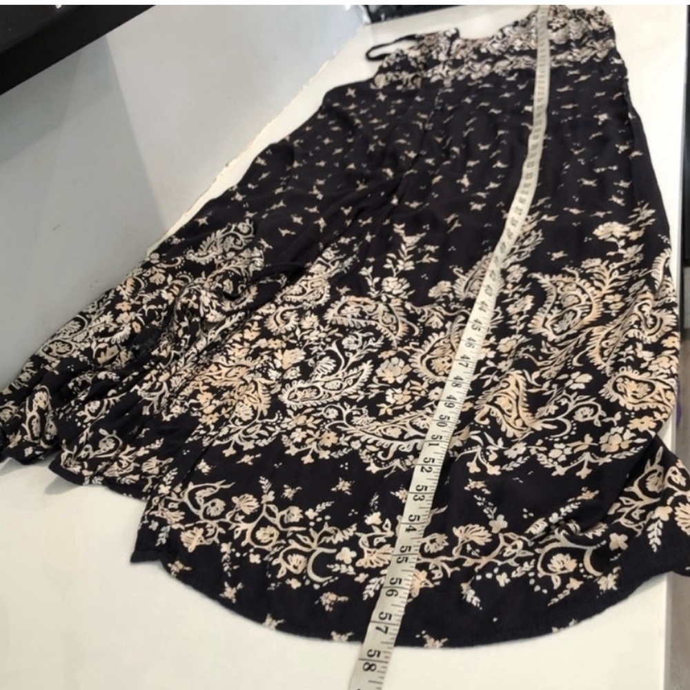Billabong Navy and Cream Maxi Dress - Picture 8 of 16
